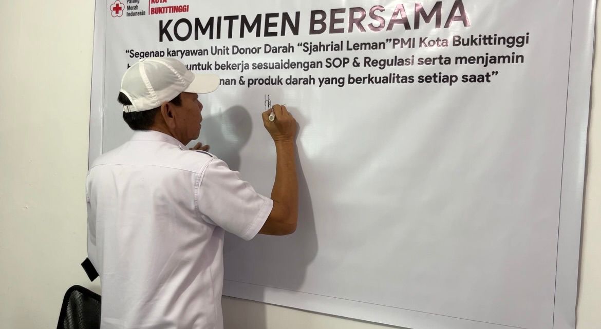Penandatanganan Komitmen Bersama UDD PMI Kota Bukittinggi