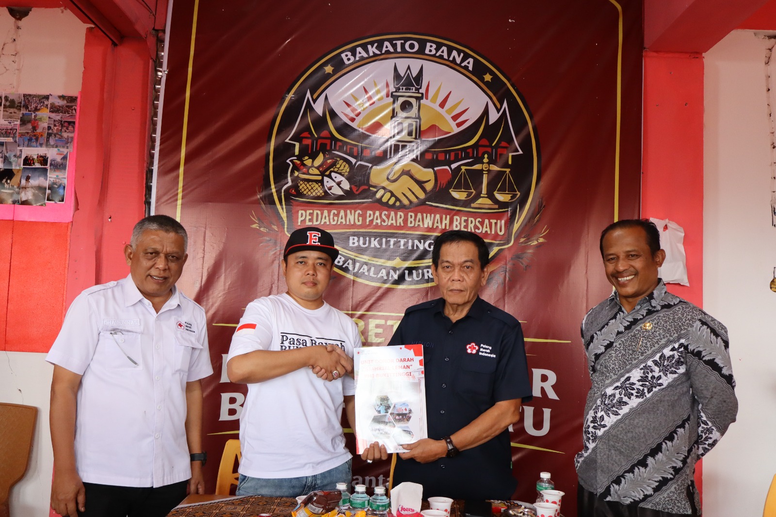 UDD PMI Bukittinggi Jalin Kerja Sama dengan Pedagang Pasar Bawah Bersatu